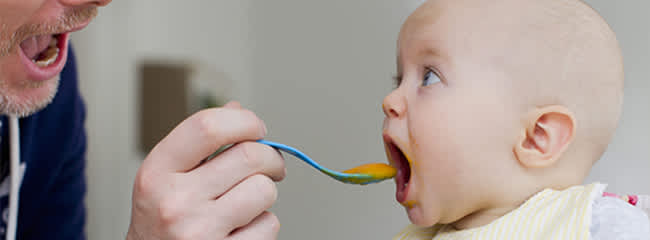 Starting Solid Food for Babies